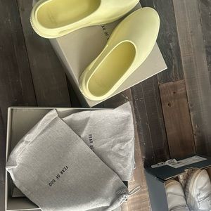 Fear of god slippers slide on California canary size 38 women’s 7.5
